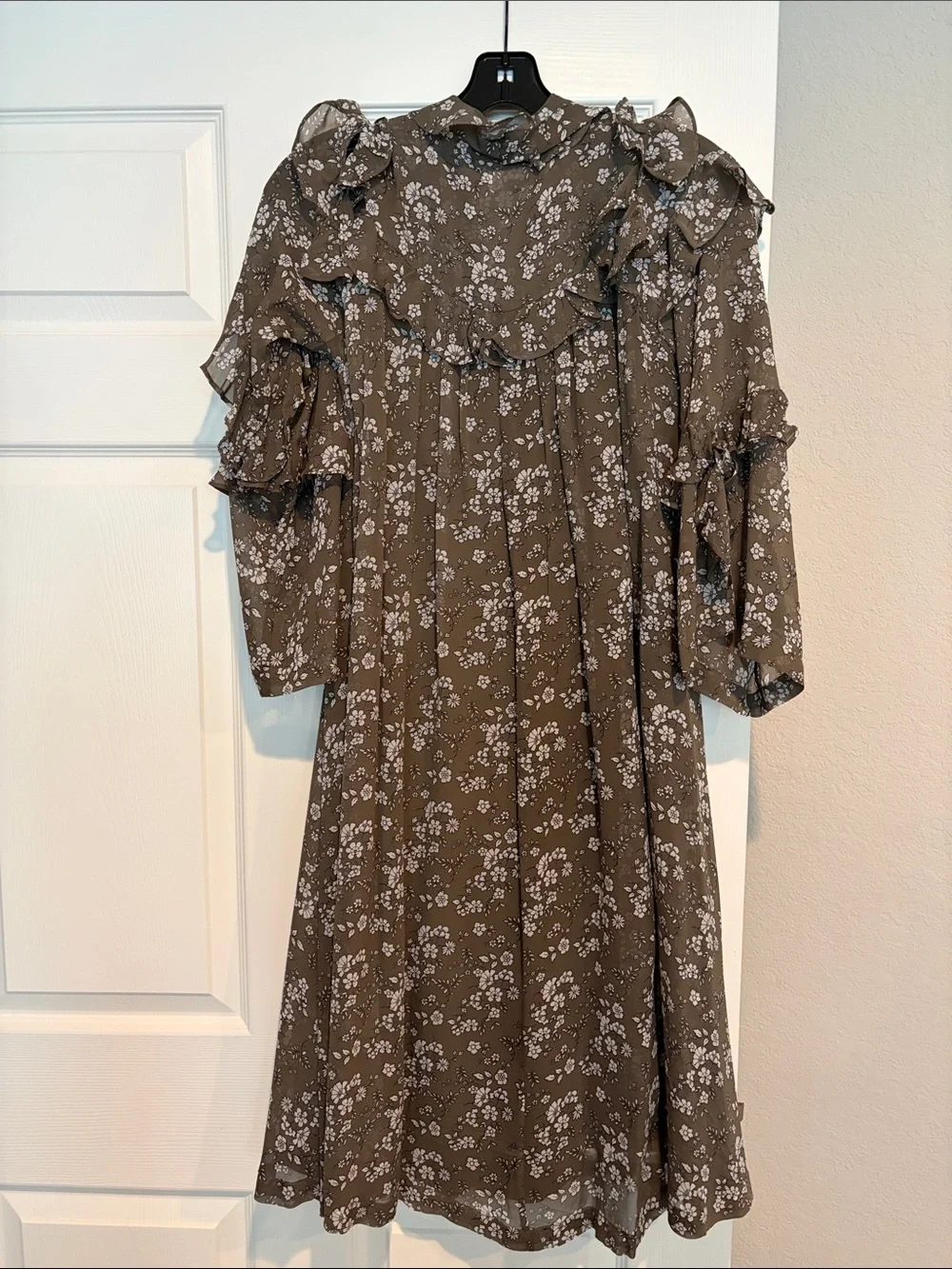 Robert Rodriguez Floral Cold Shoulder Dress Size 6 - Picture 7 of 12